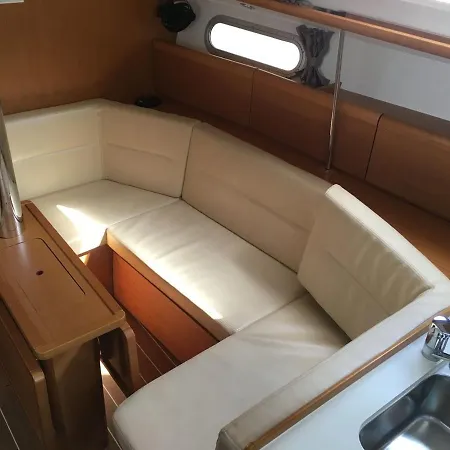 Bed On Boat 36031 Corfu Botel *